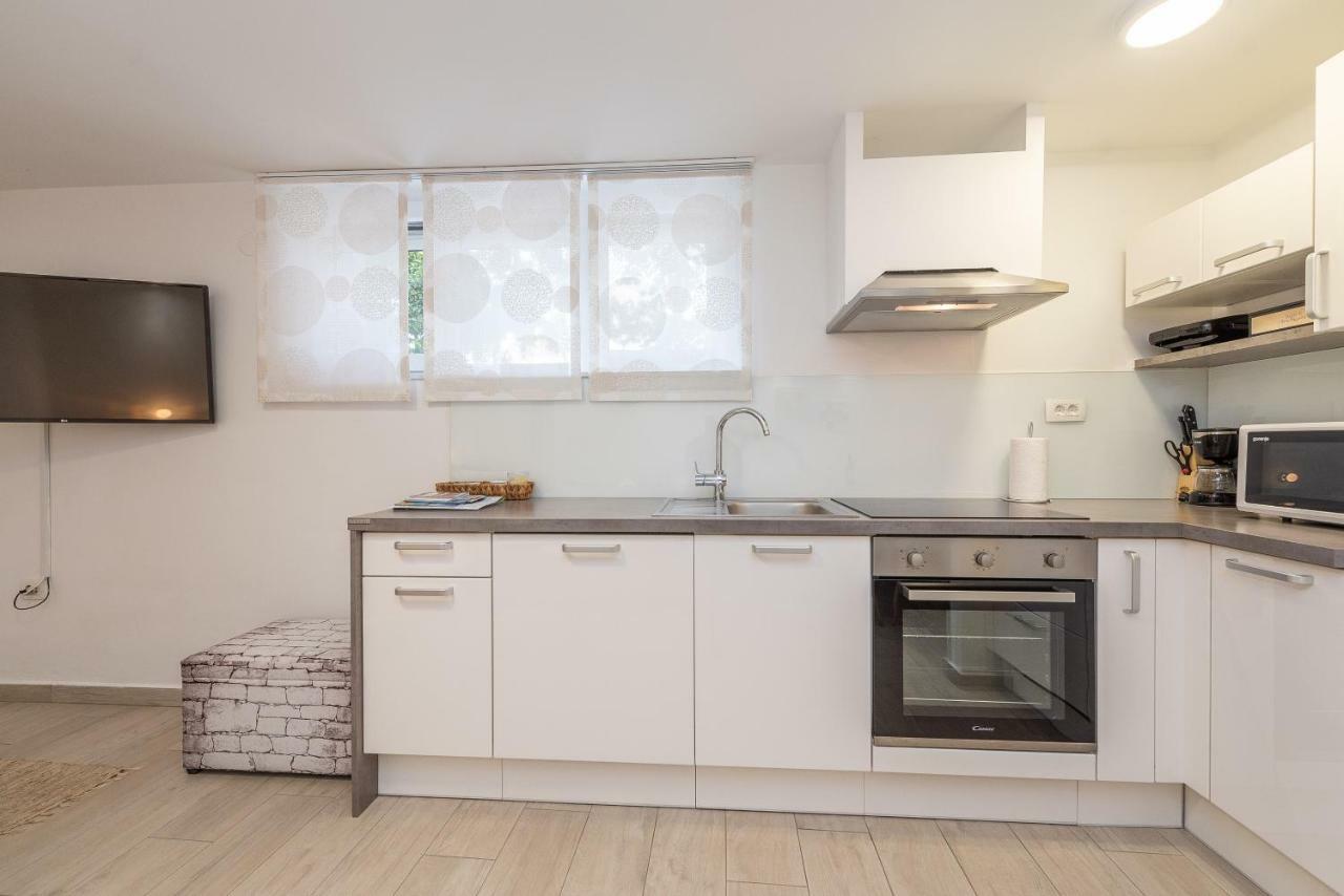 Apartments Luky Задар Экстерьер фото