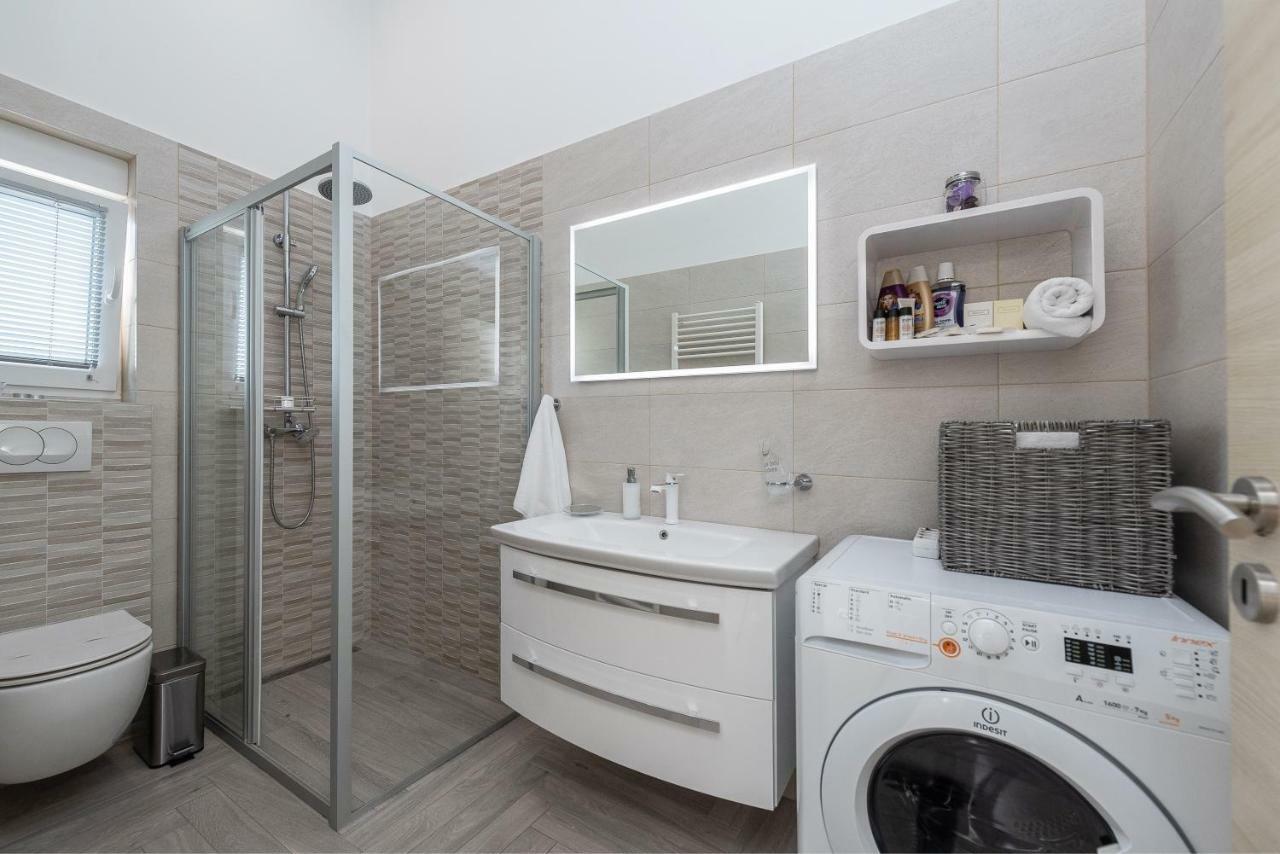 Apartments Luky Задар Экстерьер фото