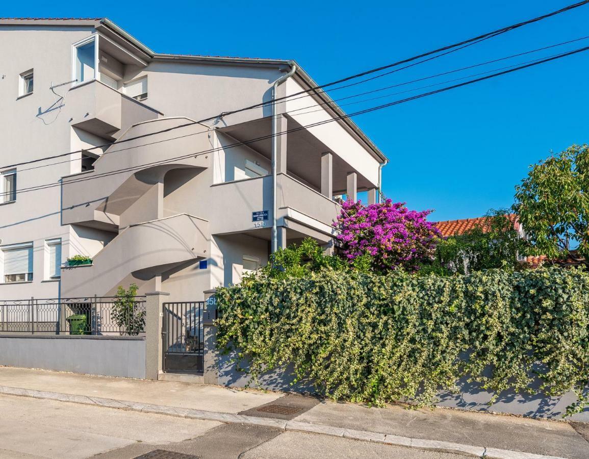 Apartments Luky Задар Экстерьер фото